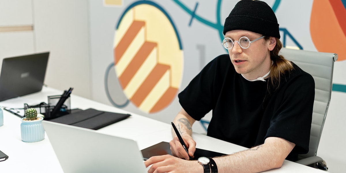 factors to consider when choosing a web development service